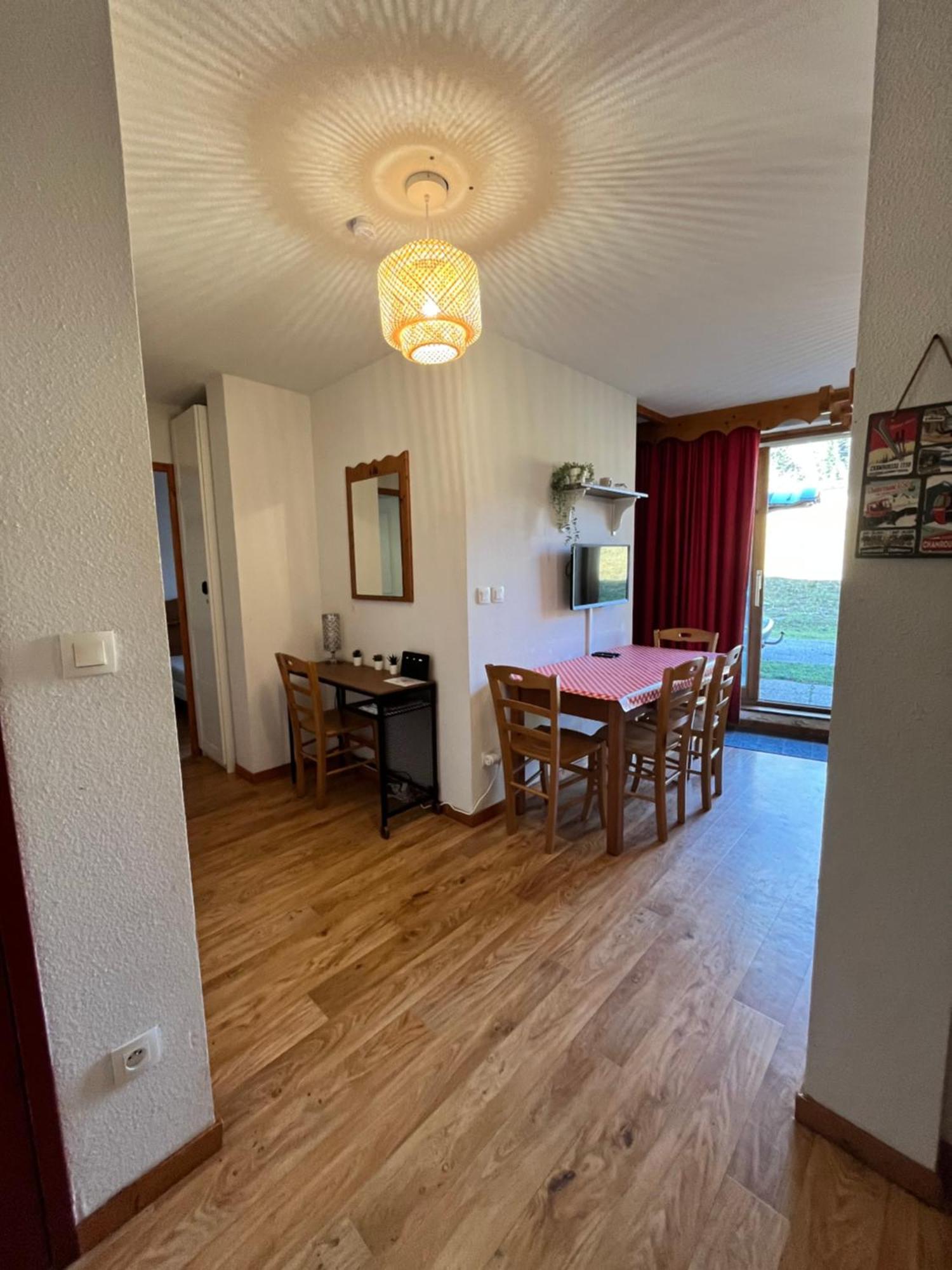 Charmant Appartement Confortable Pour 6 Personnes 40M2 Pied Pistes, Piscine, Wifi, Parking Chamrousse Exterior foto